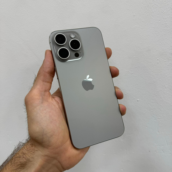 Apple iPhone 15 Pro Max 256GB АКБ 94% (Коробка , кабель)