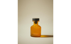 Zara Home WHITE LOTUS REED DIFFUSERS — ароматический диффузор с тростниковыми палочками, Белый Лотос, 120 мл