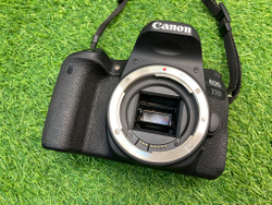 Canon EOS 77D 15.000 кадров