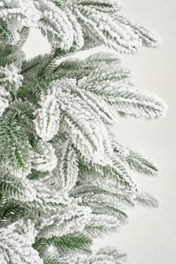 Ель искусственная Царь елка Беверли стройная заснеженная 230 см