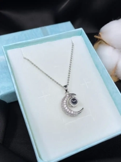 Колье с кулоном Луна Полумесяц и проекцией Я тебя люблю