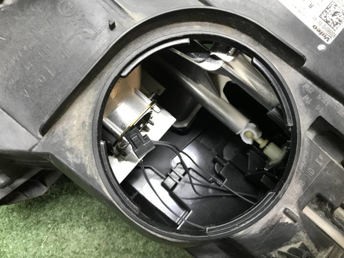 Битая Фара правая BMW X1 F48 (2015-2019) галоген