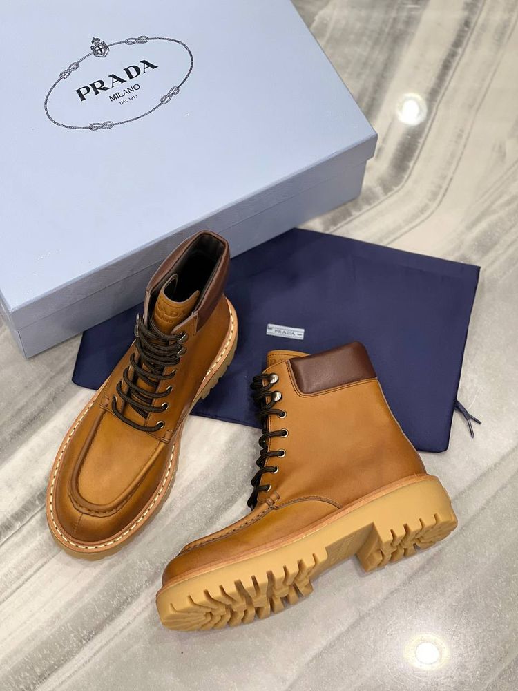 Ботинки Prada Ботинки Prada