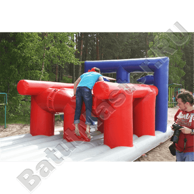 Надувная полоса препятствий "Полоса стена"