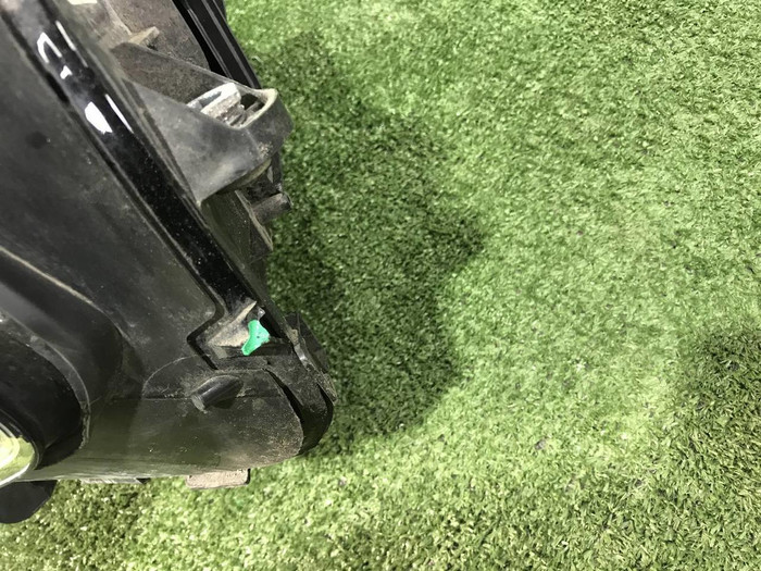 Фара правая Mercedes GLC X253 (2015-2019) LED