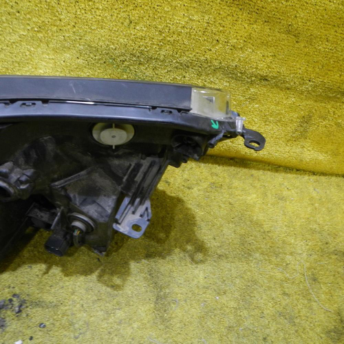 Битая Фара левая Toyota Rav 4 CA40 (2015-2019) LED