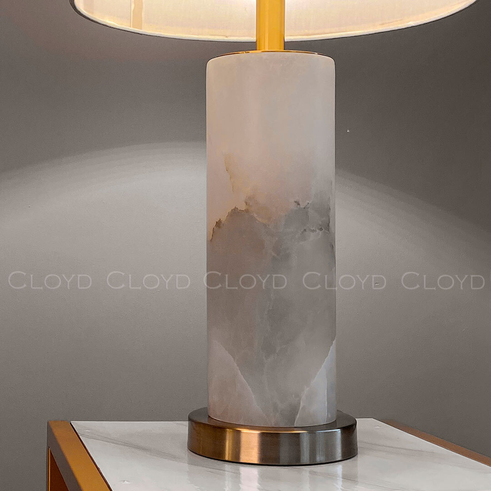 Настольная лампа Cloyd PARMENID T1 / выс. 62 см - алебастр - латунь (арт.30194)