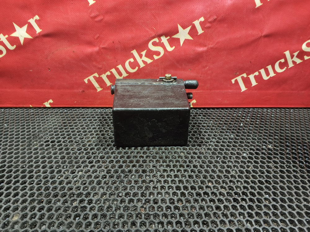 Насос подъема кабины 2020г