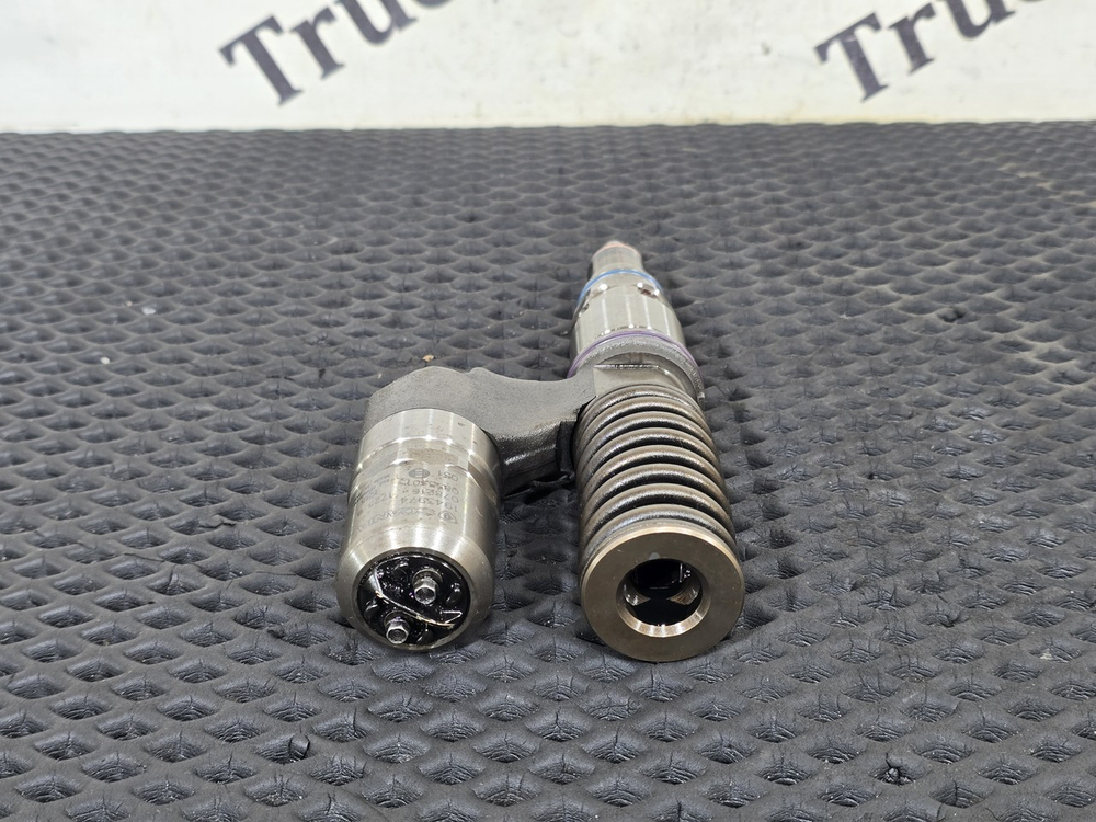 Форсунка топливная 2017г