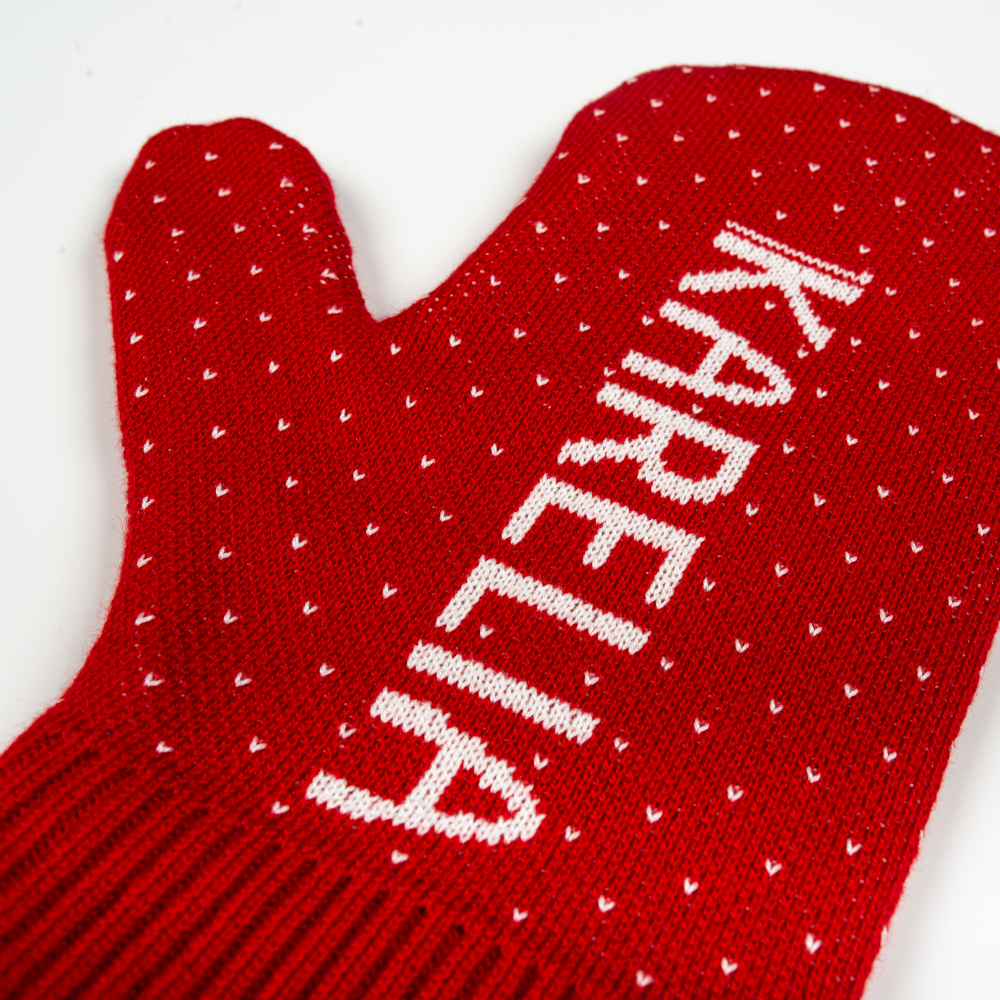 Красные вязаные варежки "KARELIA"
