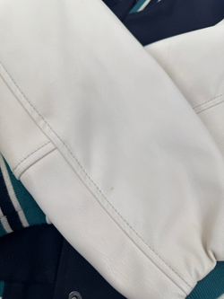 Бомбер Zara