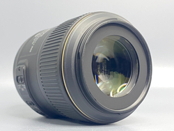 Nikon 105mm 2.8G IF-ED AF-S VR Micro-Nikkor