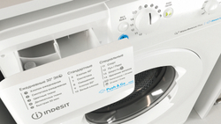 Стиральная машина Indesit BWSB 61051 WWV