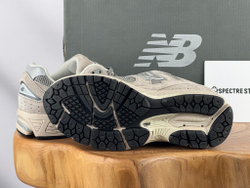 New Balance 2002R Marblehead