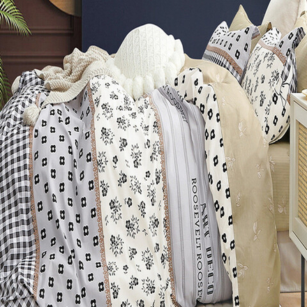 Комплект постельного белья "ВЛ. 1300", поплин, 100% хлопок, Россия.