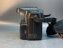Sony A100 Kit 18-70mm DT 3.5-5.6 без зарядного устройства