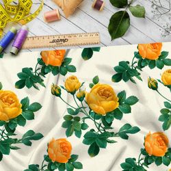 Ткань атлас жёлтые розы на бежевом фоне