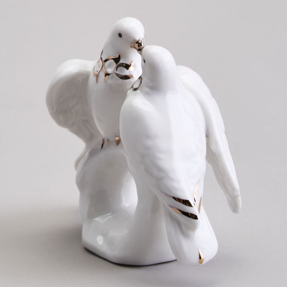 ФИГУРКА LEFARD "ГОЛУБИ" ВЫСОТА=9 СМ