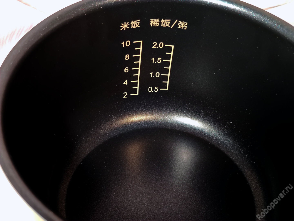 Чаша (кастрюля) с тефлоновым покрытием для мультиварок на 5 литров