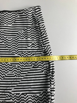 Юбка Vila в монохроме, маркировка S, визуально на 44 размер