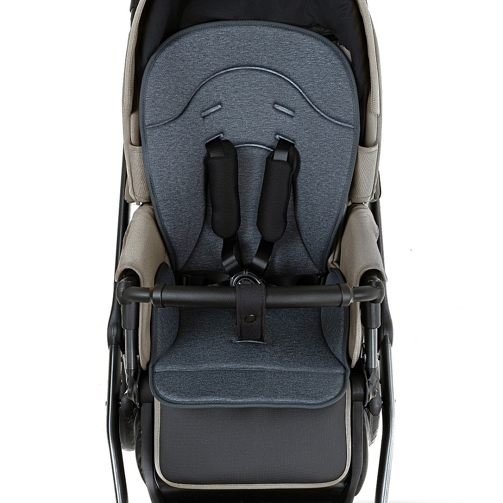 Детская коляска Roan Bass Next 2.0 3 в 1 с автокреслом Tutis Elo Lux EduSky Black BSN/41/2 Hazel/Black/руч.Black