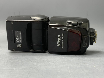 Nikon SB-800 не до конца закрывается батарейный отсек