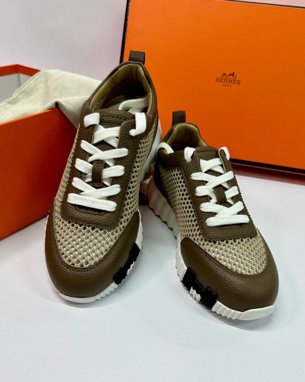 Кроссовки Hermes