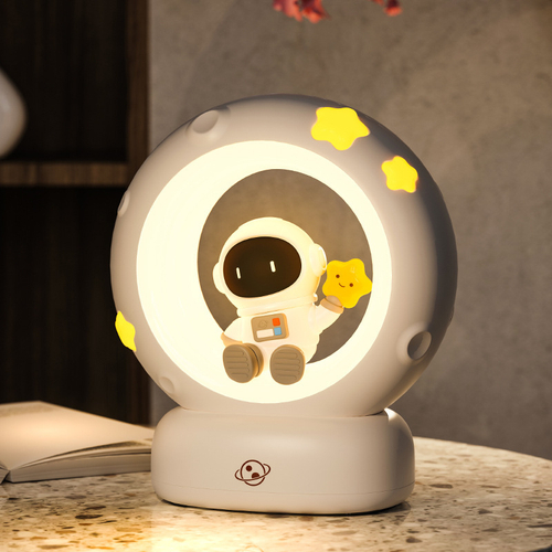 Ночник "На Луне"