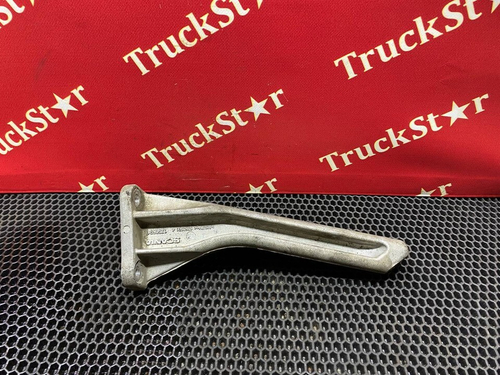 Кронштейн радиатора