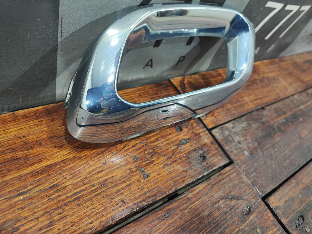 Накладка заднего бампера левая Mercedes GLS (X167) 19-нв Б/У Оригинал A1678856900