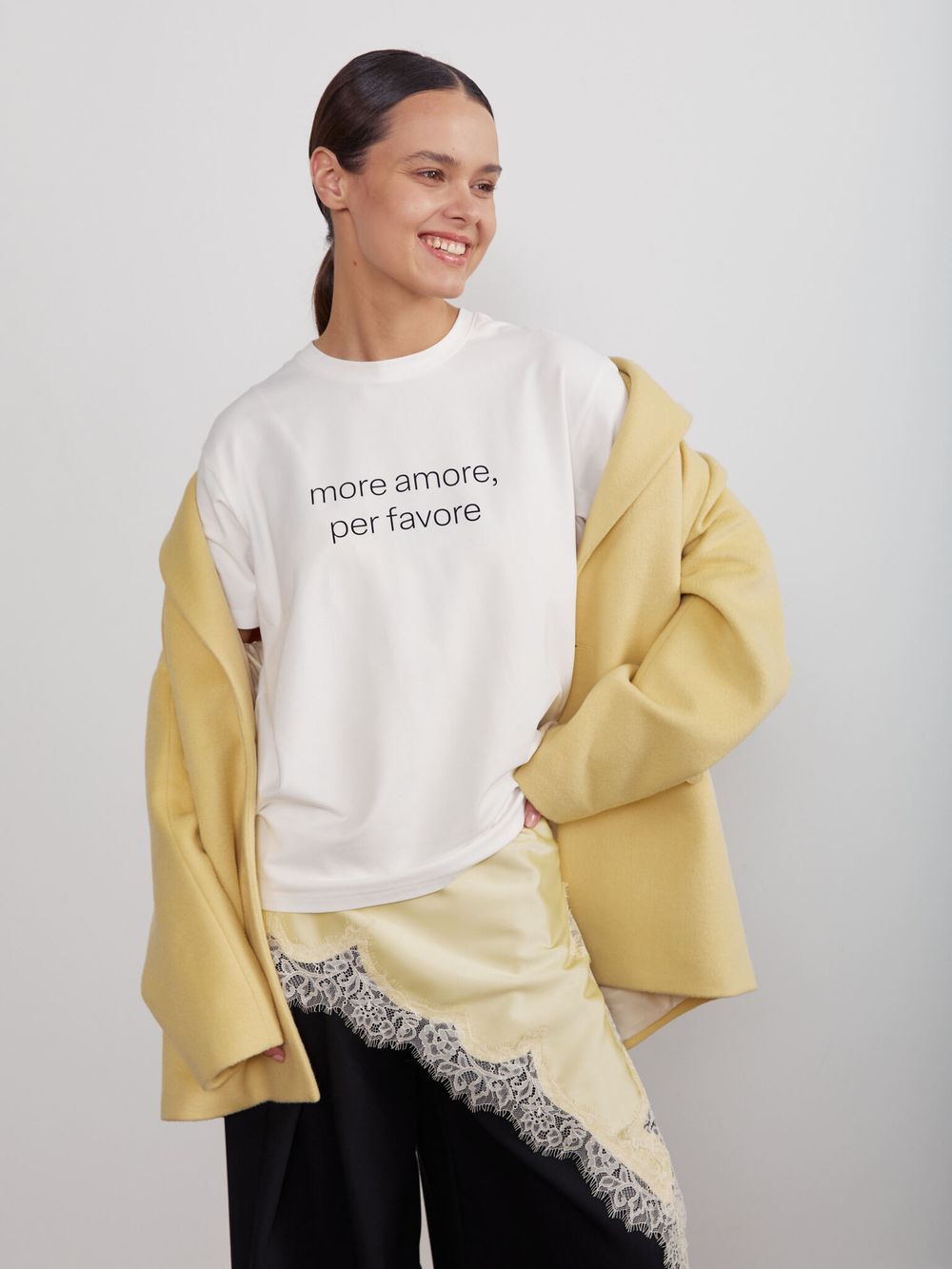 ФУТБОЛКА SHAMELESS MORE-AMORE