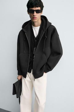 ZARA ХУДИ С КАПЮШОНОМ ИЗ НЕОПРЕНА, ЧЕРНЫЙ