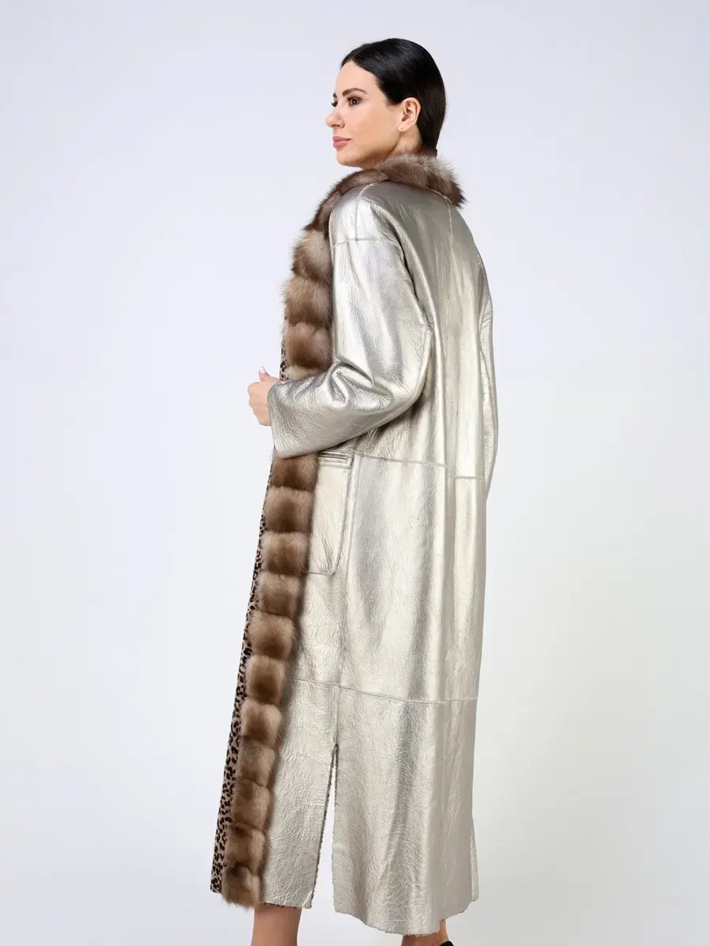 Шуба зимняя дубленка натуральная