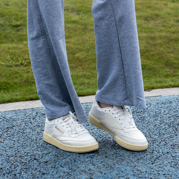 reebok CLUB C 85 Кроссовки для скейтбординга Низкие Белые Женские