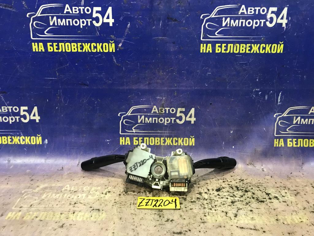 Переключатель подрулевой TOYOTA AVENSIS 2002
