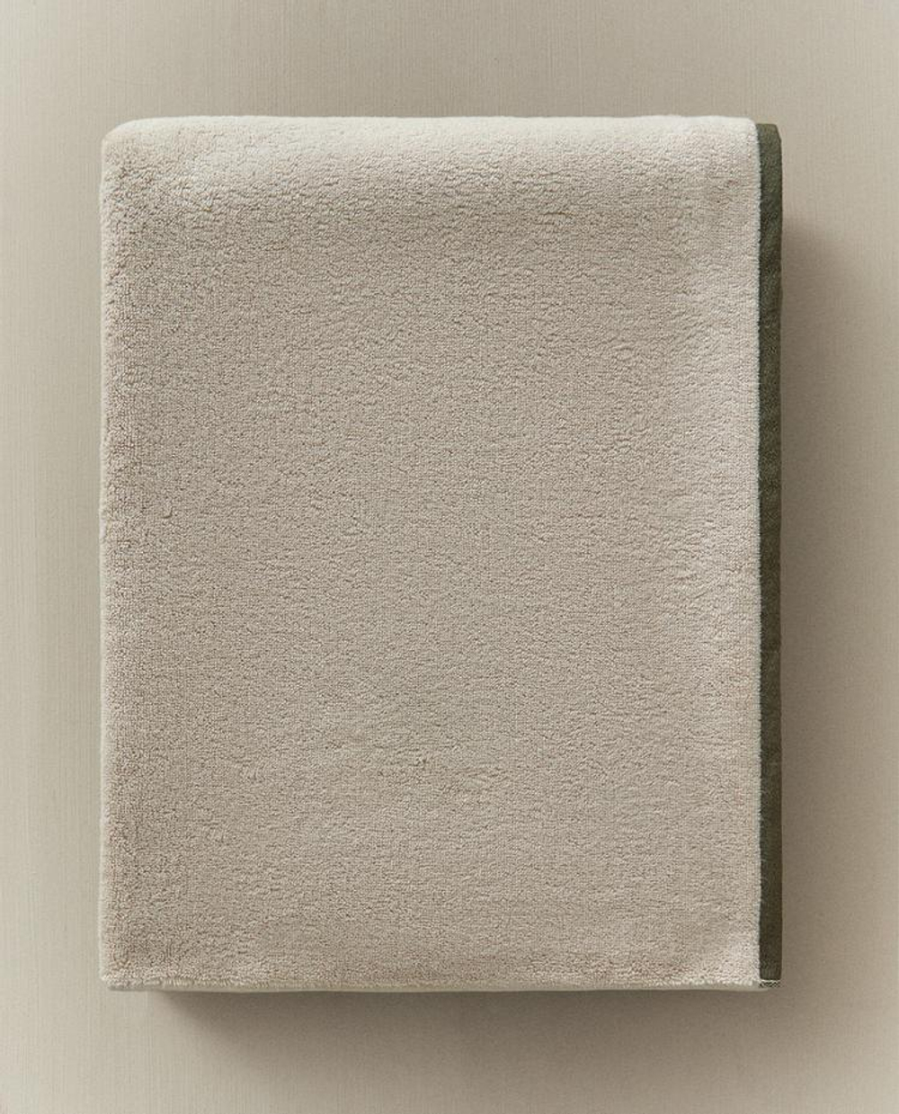 ZARA HOME БАННОЕ ПОЛОТЕНЦЕ С КАЙМОЙ, КАМЕННО-СЕРЫЙ