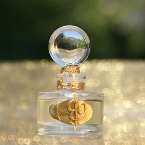 En Voyage Perfumes Debut de Carmel