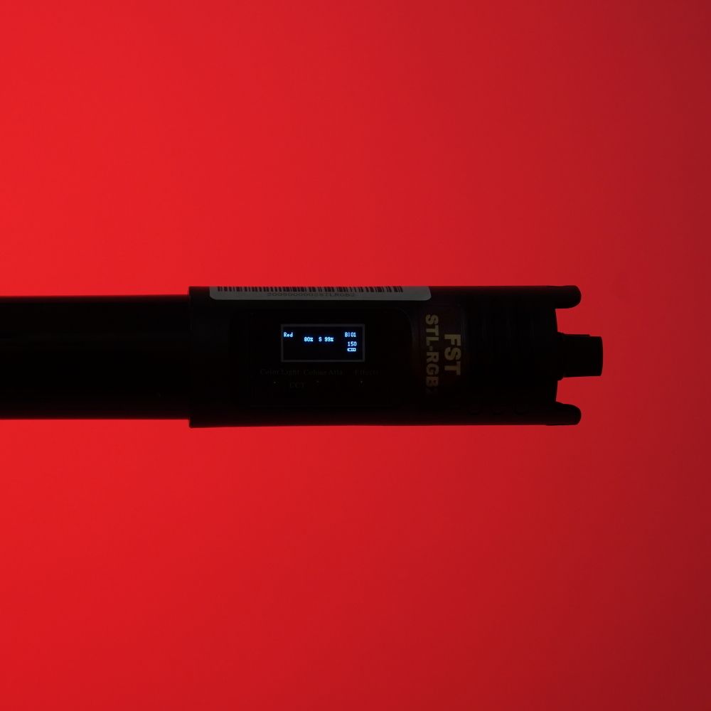 Светодиодный осветитель FST STL-RGB2