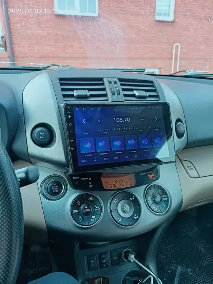 Магнитола для Toyota RAV4 3 2005-2012, Vanguard - FarCar S400-TS18 монитор 9.5" QLED на Android 14, CarPlay, 4G SIM-слот