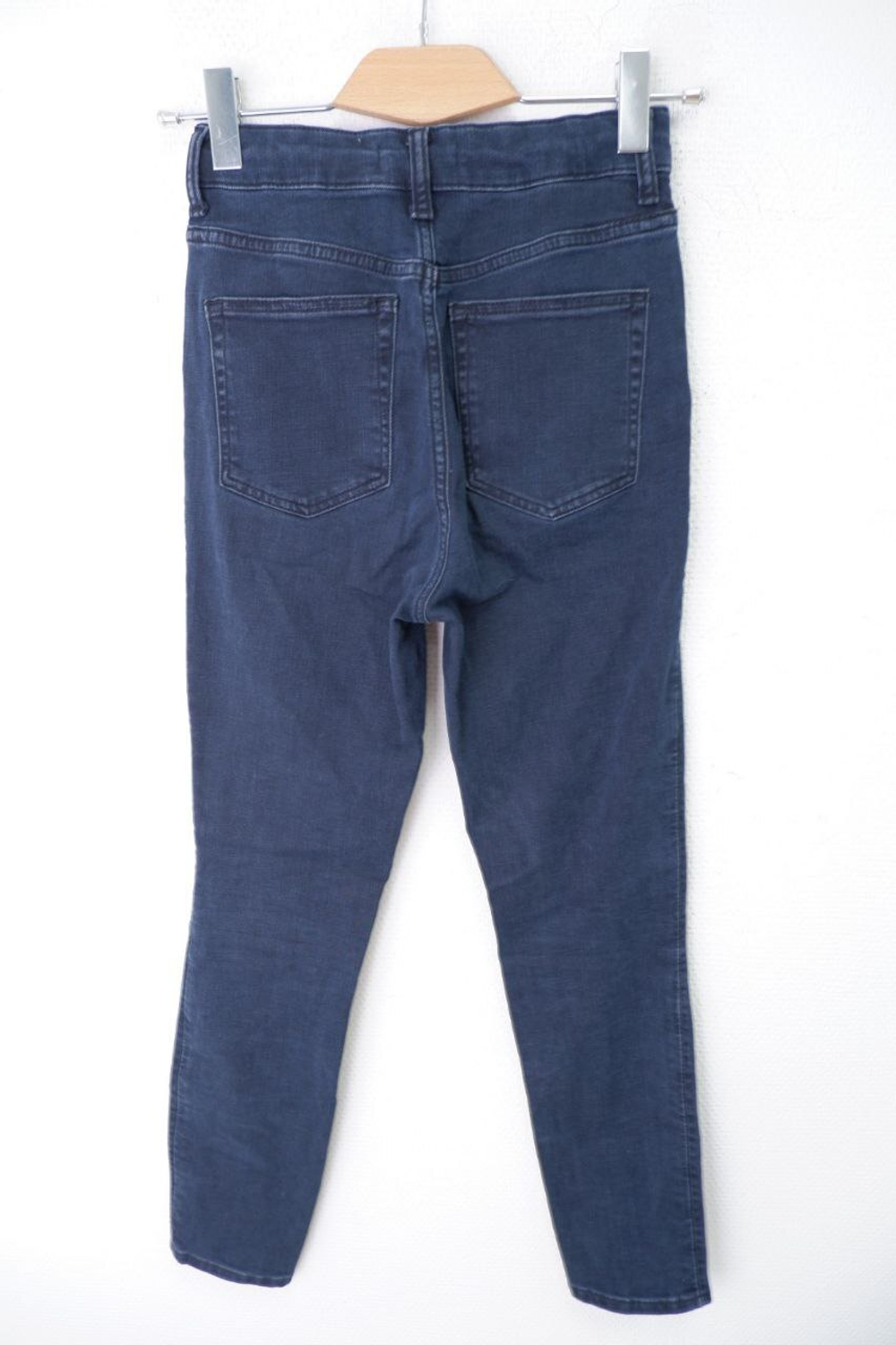 Джинсы H&M комфортные 42-44 размер