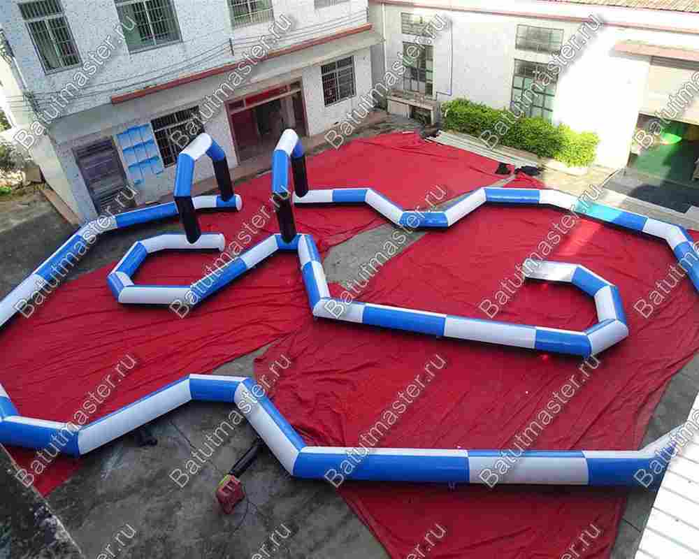 Надувная трасса "Опасный поворот", 13*9*2,5 м