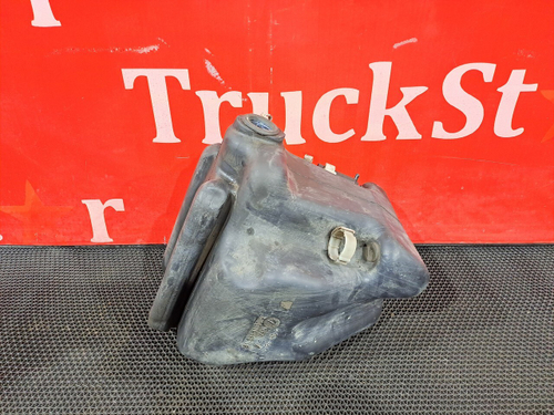 Бачок омывателя лобового стекла