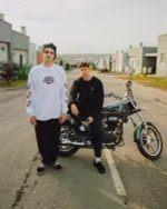 Лонгслив Подполье черный