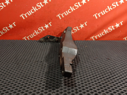 Кронштейн двигателя передний левый