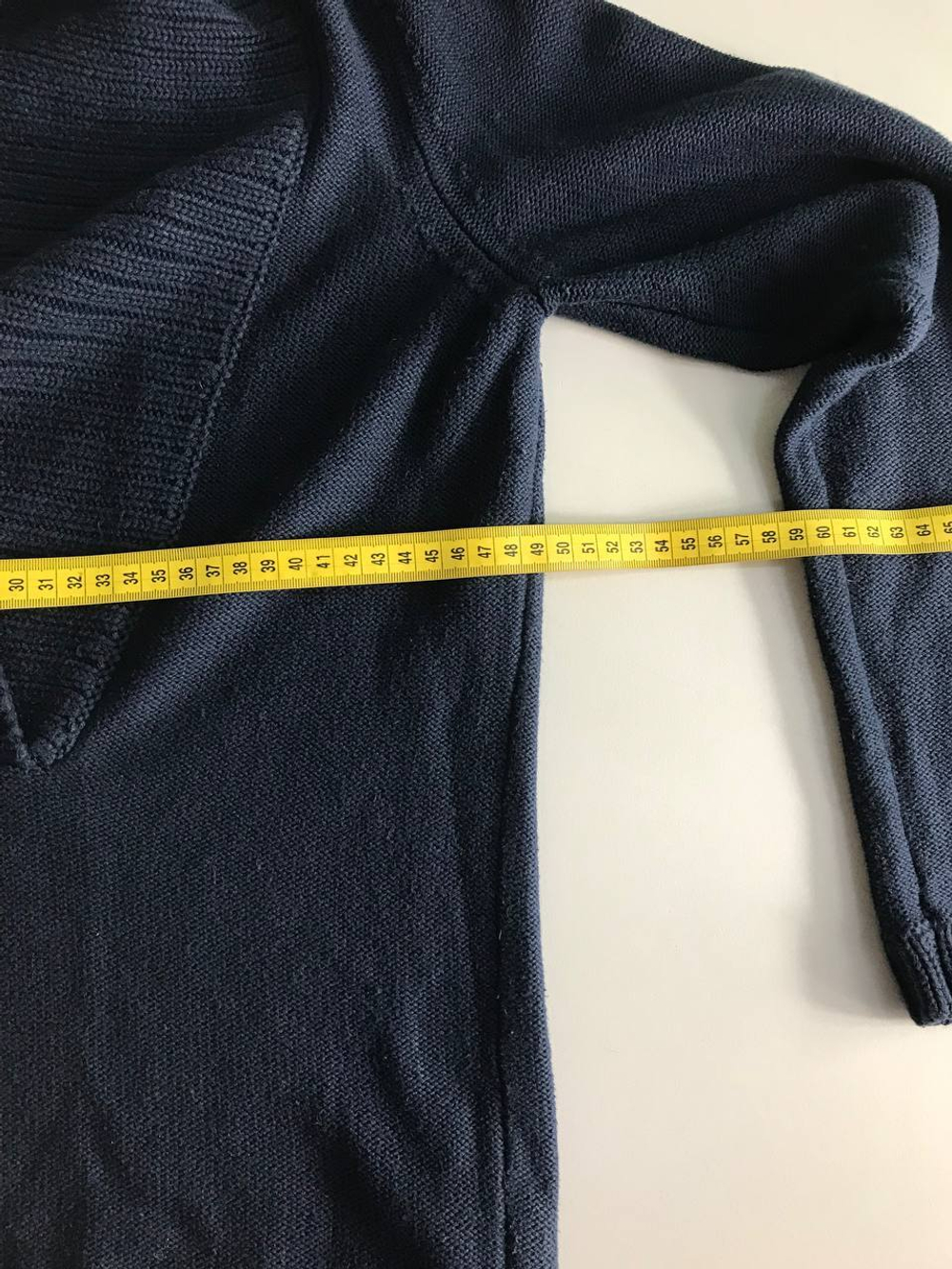 Джемпер Tommy Hilfiger классического кроя, маркировка L, визуально 48 размер