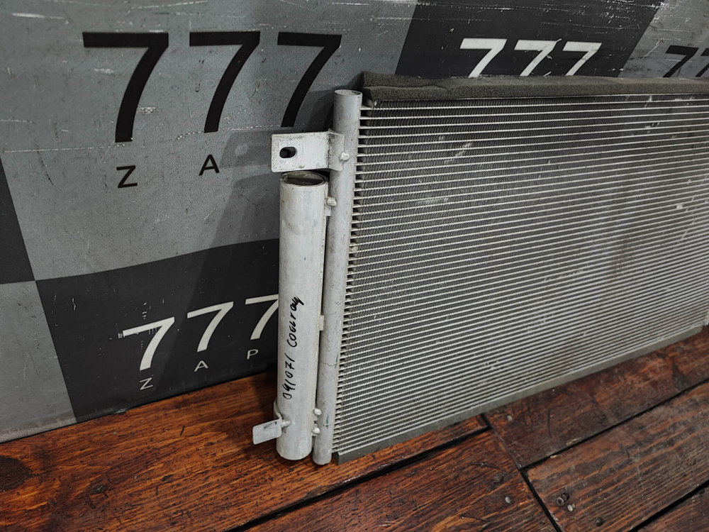 Радиатор кондиционера Geely Coolray 19-нв Б/У Оригинал 8010054000