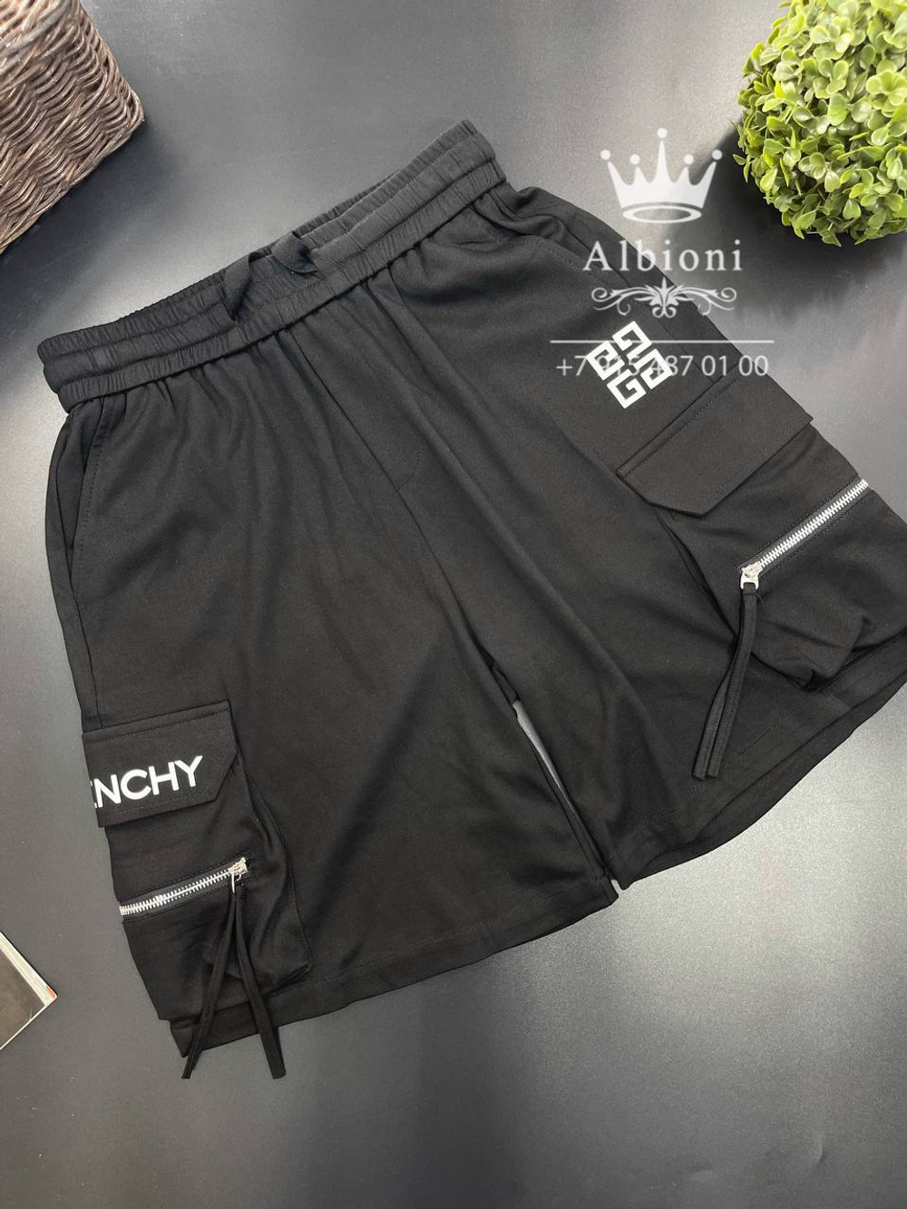 Шорты Givenchy