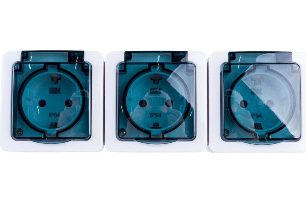 Розетка 3-местная для открытой установки РСб23-3-ГПБд с заземлением IP54 ГЕРМЕС PLUS  IEK