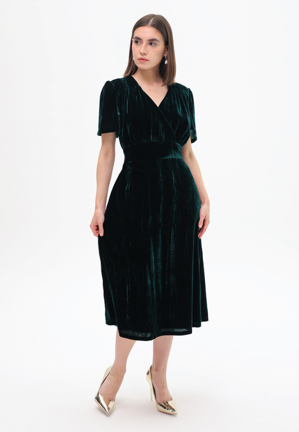 Бархатное платье