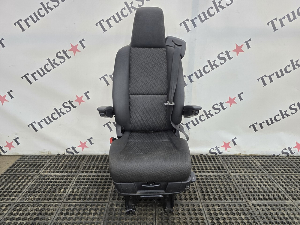 Сиденье водительское пневматическое 2020г.